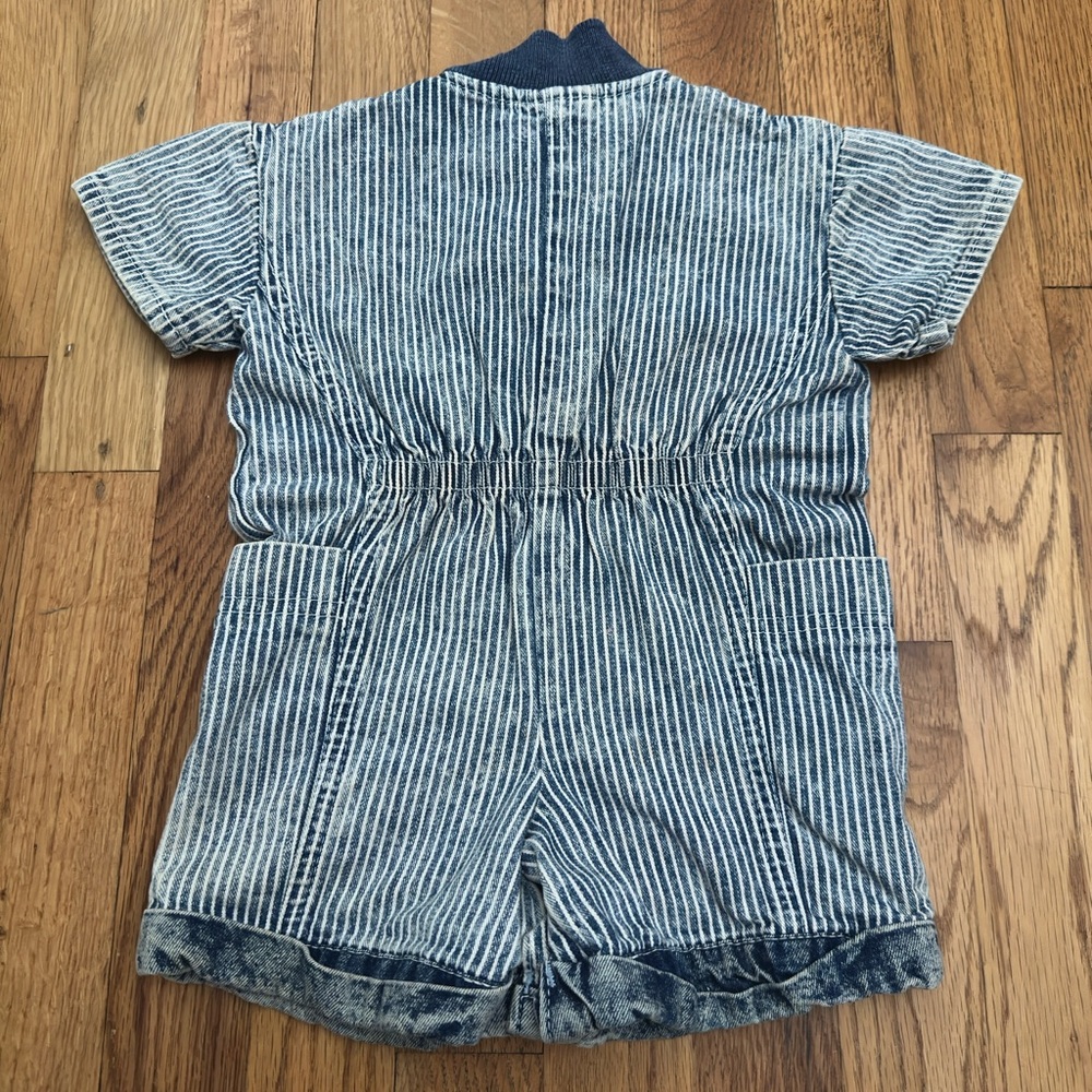 Vintage OshKosh B’gosh Railroad Stripe Floral Patch Shortalls • 6–9M Toddler - Picture 4 of 9